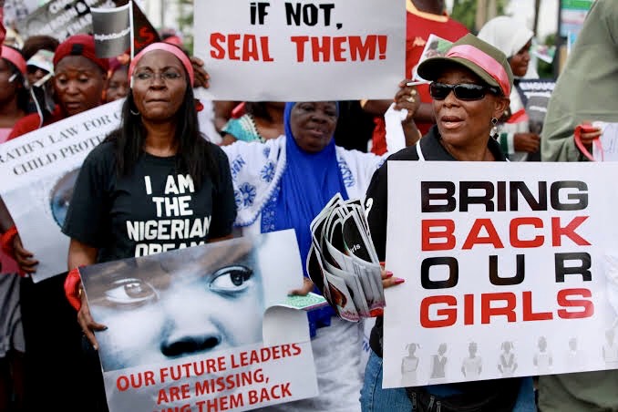 ABDUCTED NIGERIAN WOMEN AND CHILDREN ESCAPE FROM KIDNAPPERS