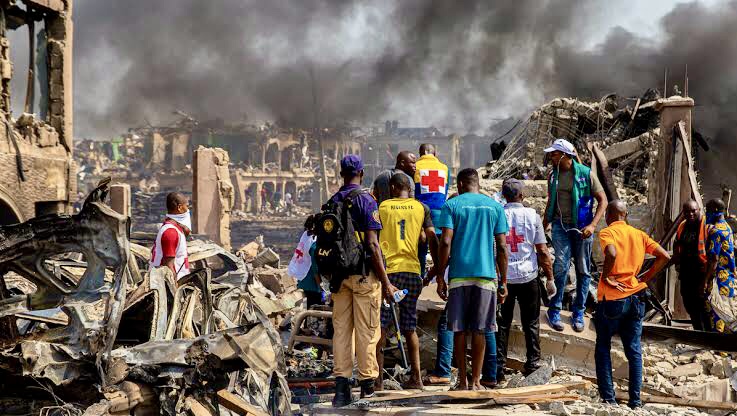LAGOS GAS EXPLOSION KILLS 5, INCLUDING A CHILD, LEAVES VEHICLES DESTROYED
