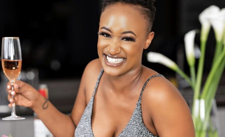KENYA : RADIO HOST MISS MANDI CALLED OUT FOR BULLYING EX-WORKMATE