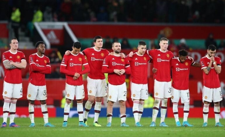 MANCHESTER UNITED CRASH OUT OF FA CUP ON PENALTIES