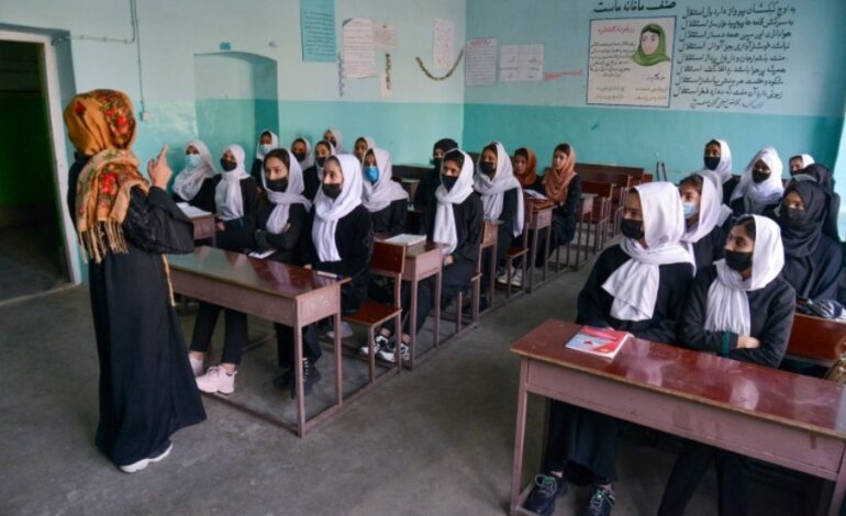 TALIBAN CLOSES AFGHAN GIRLS’ SCHOOLS HOURS AFTER REOPENING