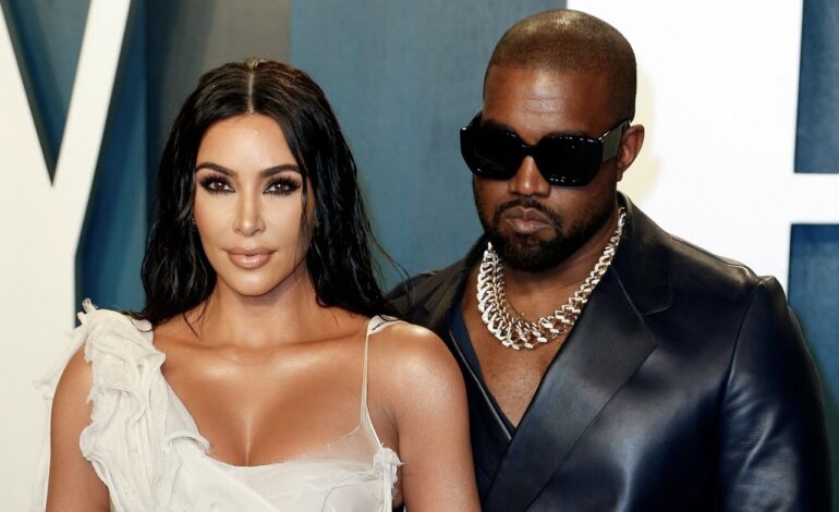 KANYE WEST OFFERS TO QUIT HIS CAREER TO BECOME KIM’S STYLIST