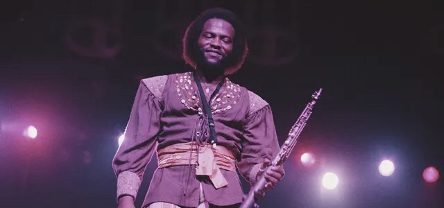  EARTH WIND AND FIRE’S ANDREW WOOLFOLK DIES AT 71
