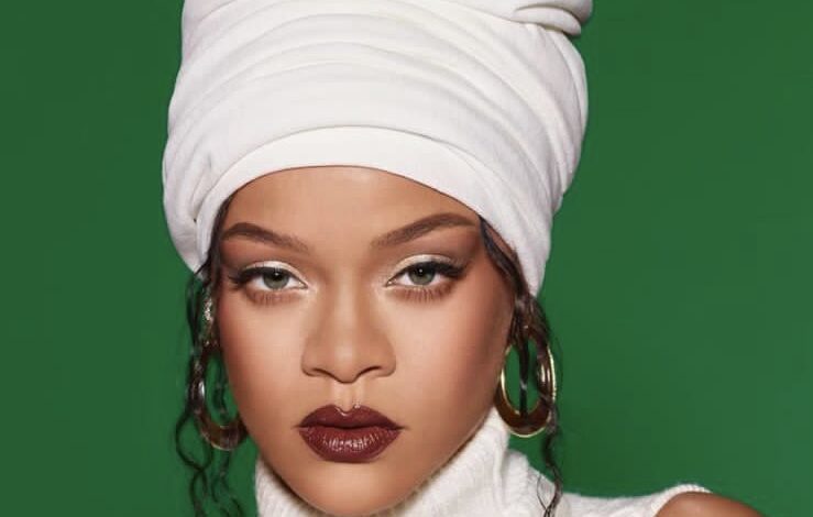  RIHANNA SET TO LAUNCH HER FENTY BEAUTY LINE IN AFRICA
