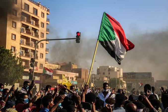  SUDANESE TROOPS CUT OFF INTERNET AHEAD OF PROTESTS