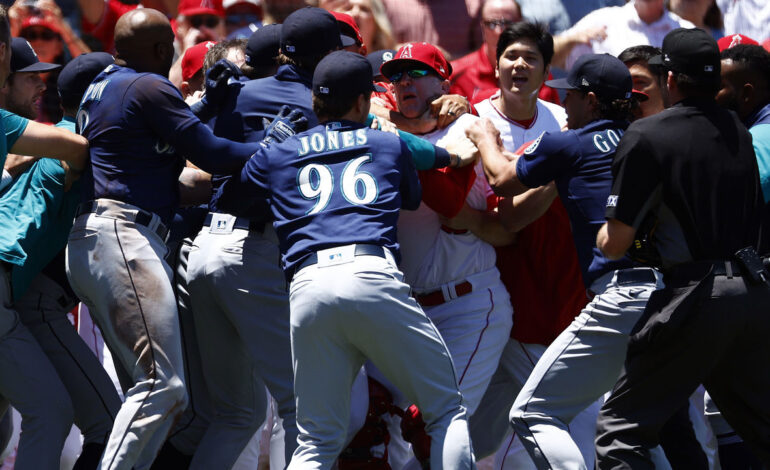EIGHT EJECTED AFTER WILD MARINERS-ANGELS BRAWL