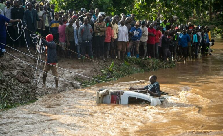 FLOODS IN UGANDA KILL 22