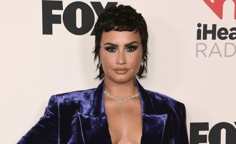 DEMI LOVATO CHANGES HER PRONOUNS BACK TO SHE/HER