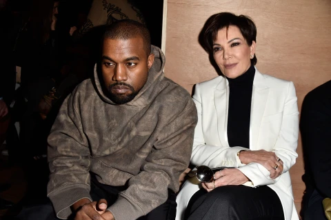 KANYE WEST USES KRIS JENNER AS HIS PROFILE PICTURE