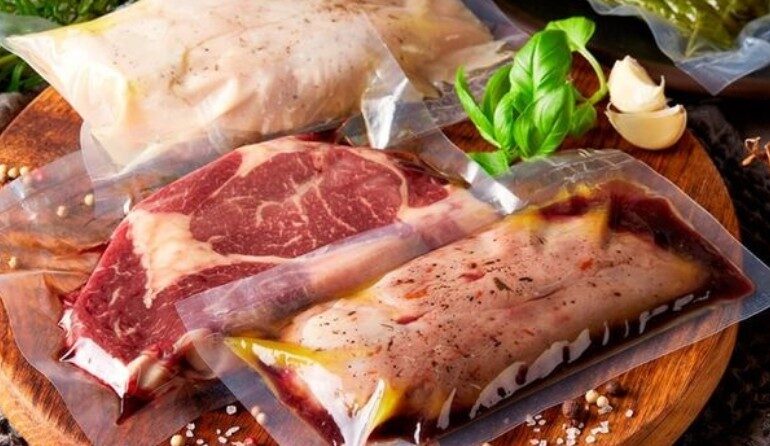  CUBAN GOV’T ALLOWS IMPORTATION OF RAW MEAT, OTHER VACUUM-PACKED FOODS