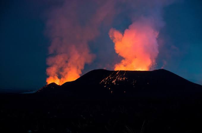 THREAT OF NEW VOLCANIC ERUPTION LOOMS IN DR CONGO