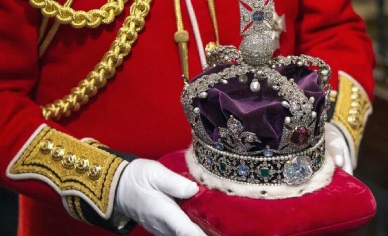 SOUTH AFRICA WANTS THE UK TO RETURN DIAMONDS SET IN CROWN JEWELS AHEAD OF CORONATION
