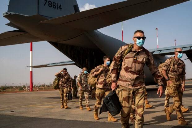 FRANCE ALLEGEDLY IN NEGOTIATIONS WITH NIGER ON POTENTIAL WITHDRAWAL OF TROOPS