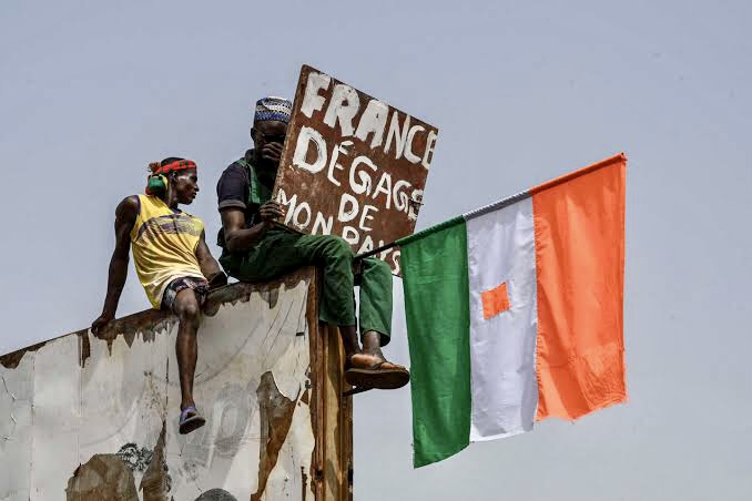 NIGER: THOUSANDS PROTEST TO DEMAND WITHDRAWAL OF FRENCH TROOPS