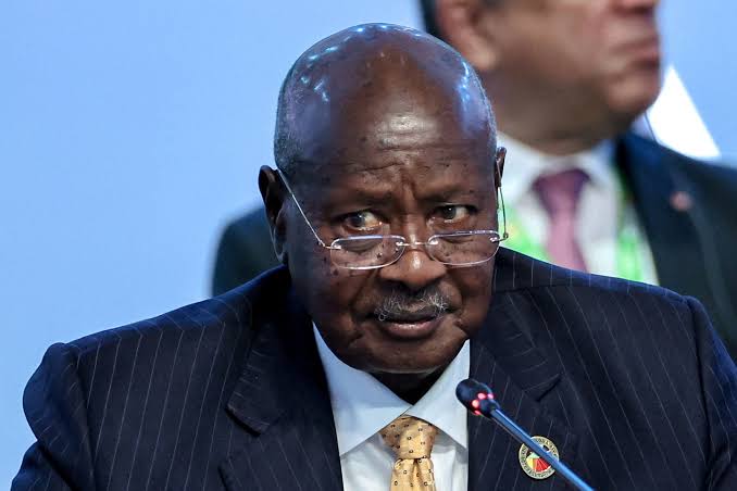 UGANDA SEEKS DOMESTIC FINANCING AFTER WORLD BANK FUNDING FREEZE