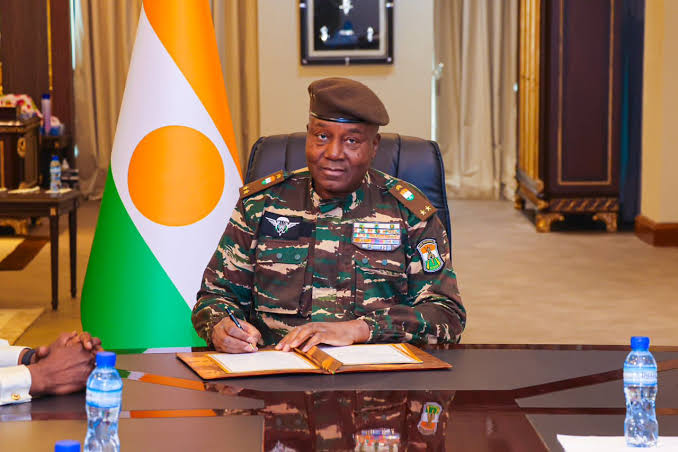 NIGER’S MILITARY RULER DEMANDS CASH REPARATIONS FROM FRANCE FOR 65 YEARS OF LOOTING
