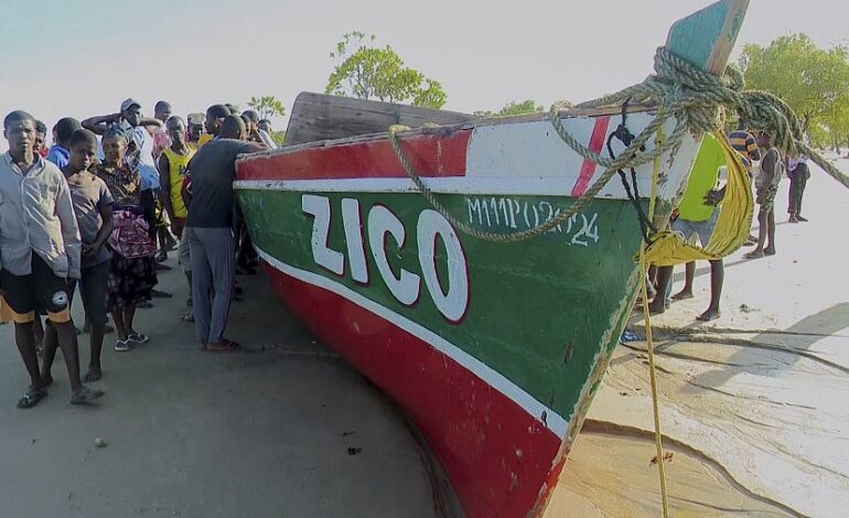 DEATH TOLL FROM FERRY ACCIDENT IN MOZAMBIQUE NEARS 100