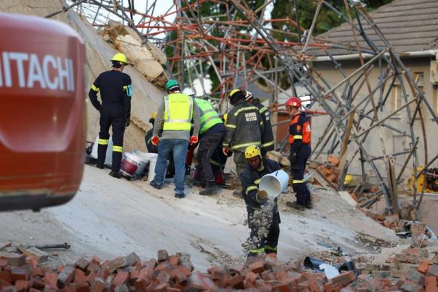 DEADLY BUILDING COLLAPSE IN SOUTH AFRICA LEAVES DOZENS TRAPPED